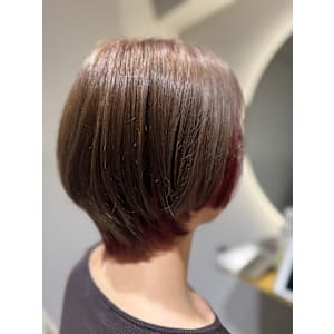 ツートーンデザイン×ショートボブ 『銀座/個室』