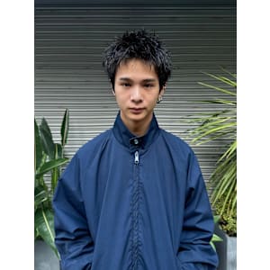 huge 表参道×スタイル - huge 表参道【ヒュージ オモテサンドウ】掲載中