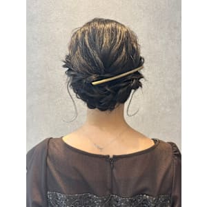 シニヨンお呼ばれ大人アレンジ20代30代