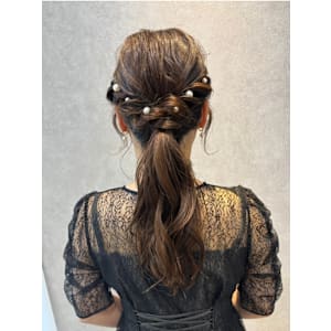 ゆるふわポニーアレンジ