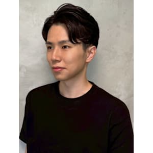 アップバンク ツーブロック 黒髪ショート 爽やか ガイルヘア