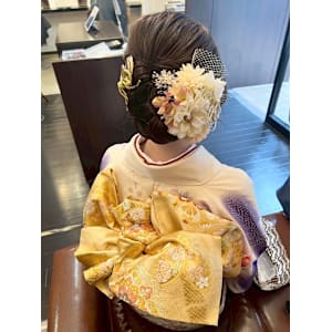 【北区赤羽で着付けなら】 成人式・卒業式・七五三はお任せ♪