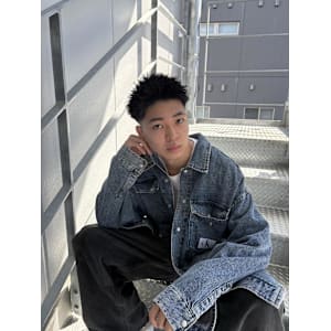 【男らしさ全開！束感ショート × フェードカット】