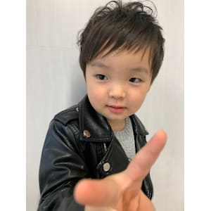 キッズカット《小学生まで限定》 シャンプー・ブローなし - sweep 平尾【スウィープ　ヒラオ】掲載中