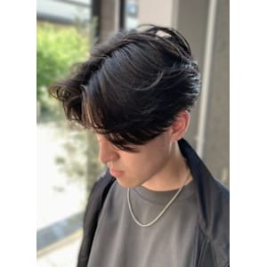 大人の余裕漂うナチュラルマッシュ