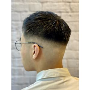 ビジネスフェード - 銀座マツナガ 新宿野村ビル店【ギンザマツナガ シンジュクノムラビルテン】掲載中