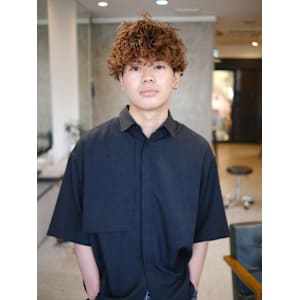 カール ハードパーマ ブラウン 外国人風