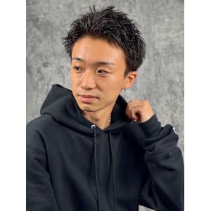 スパイキーショート