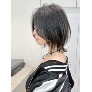 ダークトーン×ネオウルフ　ウルフカット　ショートウルフ