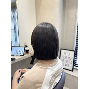 アッシュダークブラウン