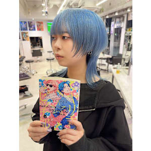 ウルフカット ケア ブリーチ 推しカラー