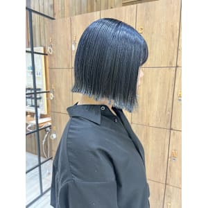 【黒田】ネイビーカラー/大人ボブ