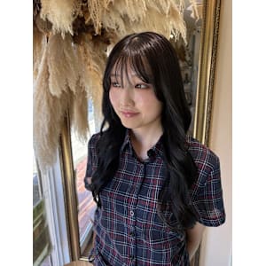 巻いても可愛いレイヤーカット♪