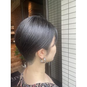 耳かけハンサムショート - 半個室型美容室 Sourire 博多店【ハンコシツガタビヨウシツスーリールハカタテン】掲載中