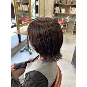 レッドブラウンカラー×ボブ