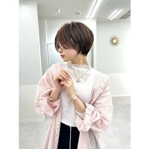 Eleanor×ショート