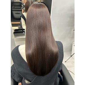 GHOAT 髪質改善サロン×スタイル