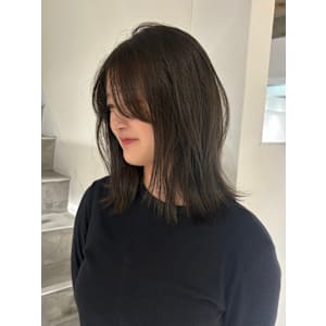 【YOKE】オリーブブラウンアッシュベージュレイヤーボブ