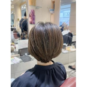 プリンが気にならないバレイライトカラー - EMU international 春日部本店【エムインターナショナル】掲載中