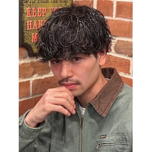 メンズ/バーバー/フェード/パーマ/顔剃り/ブリーチ/理容室