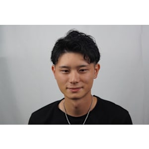 ツーブロック七三スタイル