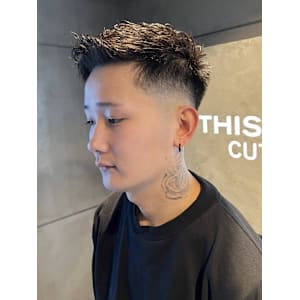 フェードカット メンズショート アップバングフェード【札幌】 - THIS IS BARBER【ディス イズ バーバー】掲載中