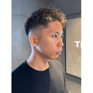 刈り上げ アップバング フェード スパイキーショート【札幌】 - THIS IS BARBER【ディス イズ バーバー】掲載中