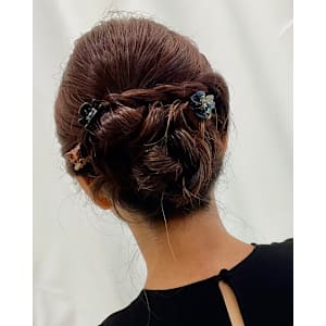 ヘアセット - au 美容室【アウ】掲載中