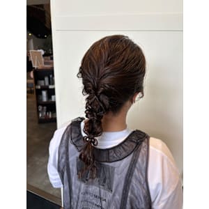 【neuスタイル】編み下ろしアレンジ