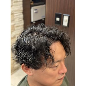センターパート神田 - ヘアーモードキクチ 神田日銀通り店【ヘアーモードキクチ】掲載中