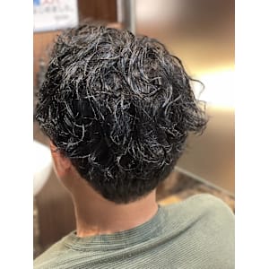 センターパート神田 - ヘアーモードキクチ 神田日銀通り店【ヘアーモードキクチ】掲載中
