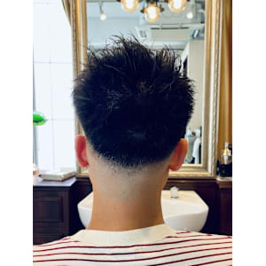 【20代 男性】ライトスキンフェード（大宮/バーバー）