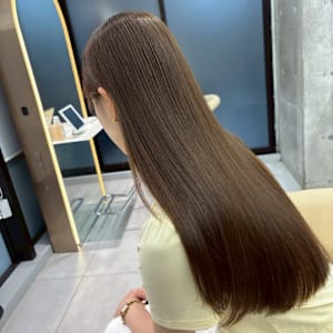 髪質改善サロンLond Melia 天神大名店×スタイル