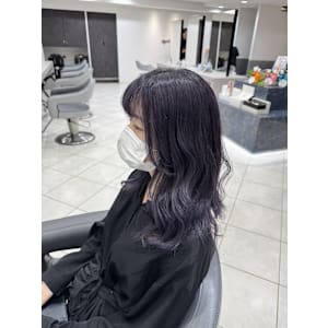 ラベンダーパープルで魅せる透明感！大人可愛い韓国風ミディアム