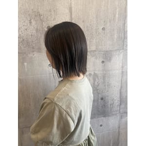 ボブ×カーキブラウン《ARCH CHIAKI》