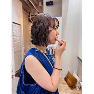 Daisy duex 林 奈保 【パーマ】ミディアムパーマ