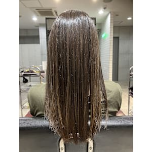 サラツヤストレート