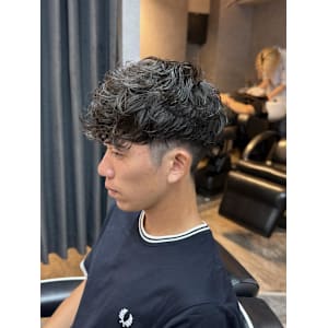 フェード/メンズ/大宮/ツイストスパイラル