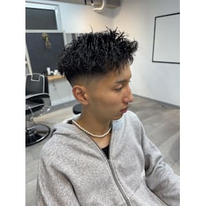 フェード/メンズ/大宮/ツイストスパイラル/ - Vii men【ビーメン】掲載中