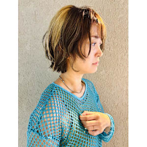 くせ毛を活かした似合わせボブ