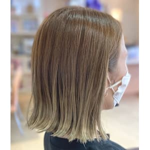 切りっぱなしボブ