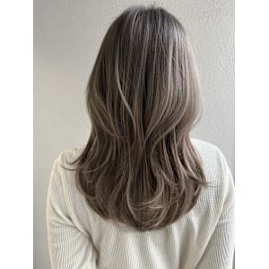 バタフライカット/オリーブグレー/ヘーゼルグレージュ