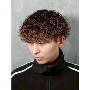スペインカール - ヒロ銀座ヘアーサロン 新橋 銀座口店【ヒロギンザヘアーサロンシンバシギンザグチテン】掲載中
