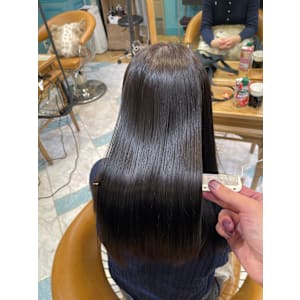 Lond rose店 池袋【ロンドロゼ】×スタイル