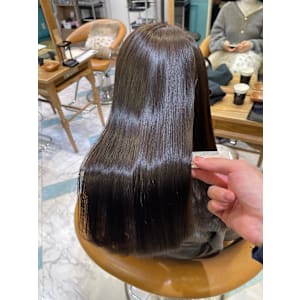 Lond rose店 池袋【ロンドロゼ】×スタイル