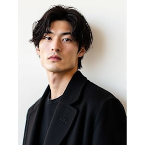 センターパート ナチュラルパーマ ウルフ 30代 40代 - 全室完全個室Men's hair salon STELLA【メンズヘアーサロンステラ】掲載中