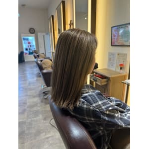 外国人風カラー