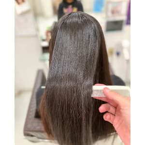 業界最高ランク髪質改善美髪矯正