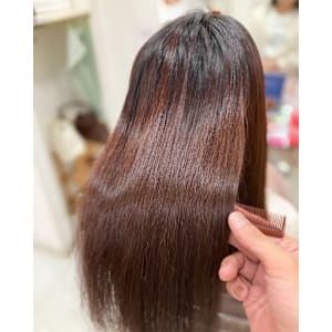 業界最高ランク髪質改善美髪矯正