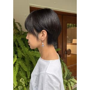 髪を変える。私が変わる。秋、始まりのショート。